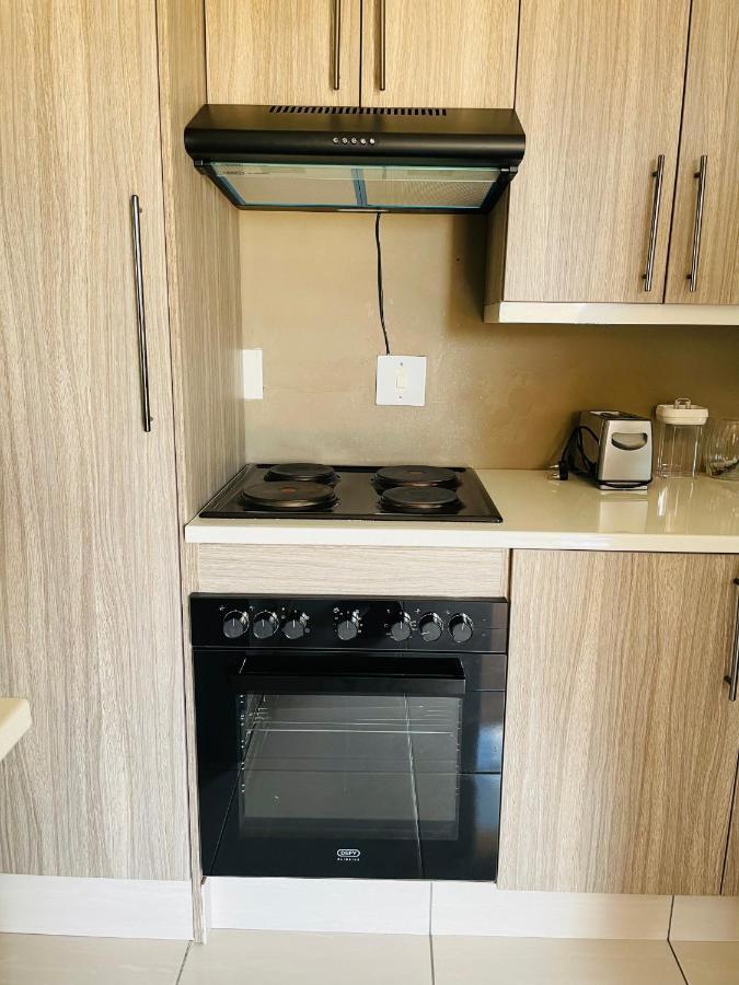 Moh Ville Guest House Maseru Esterno foto