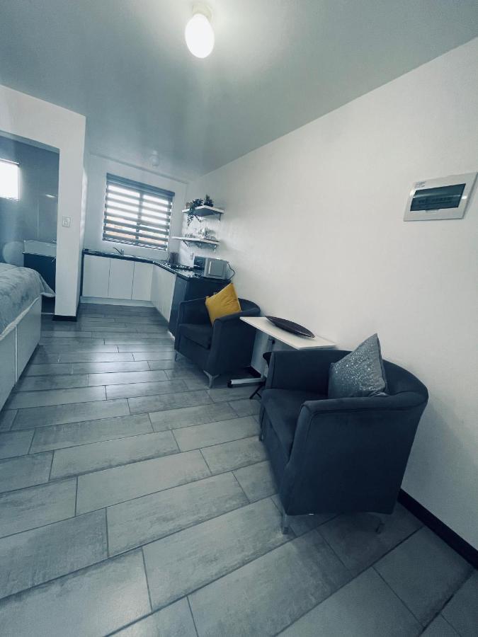 Moh Ville Guest House Maseru Esterno foto