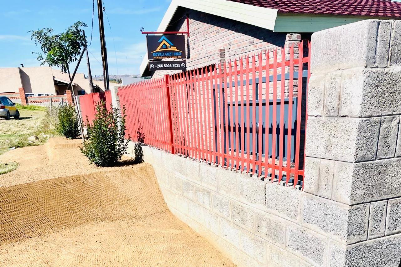 Moh Ville Guest House Maseru Esterno foto