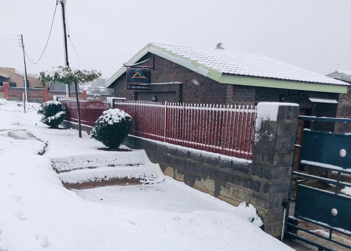 Moh Ville Guest House Maseru Esterno foto