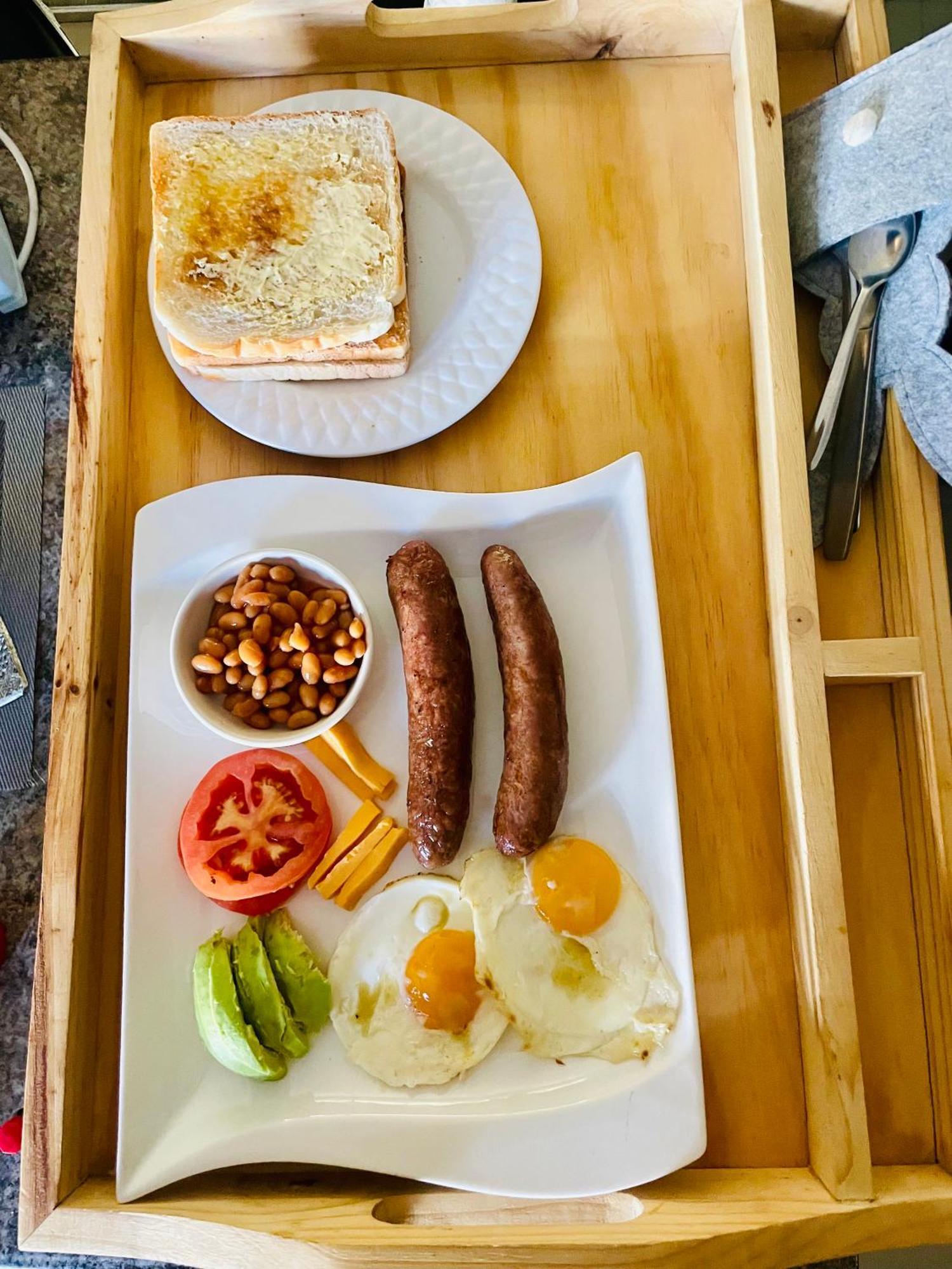 Moh Ville Guest House Maseru Esterno foto